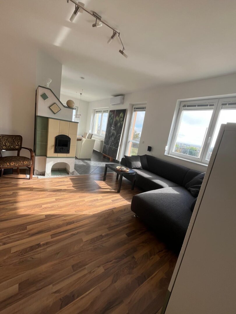 +++ Charmantes Einfamilienhaus in Fertőrákos – mit traumhaftem Garten, Seeblick und Yachthafen-Nähe +++