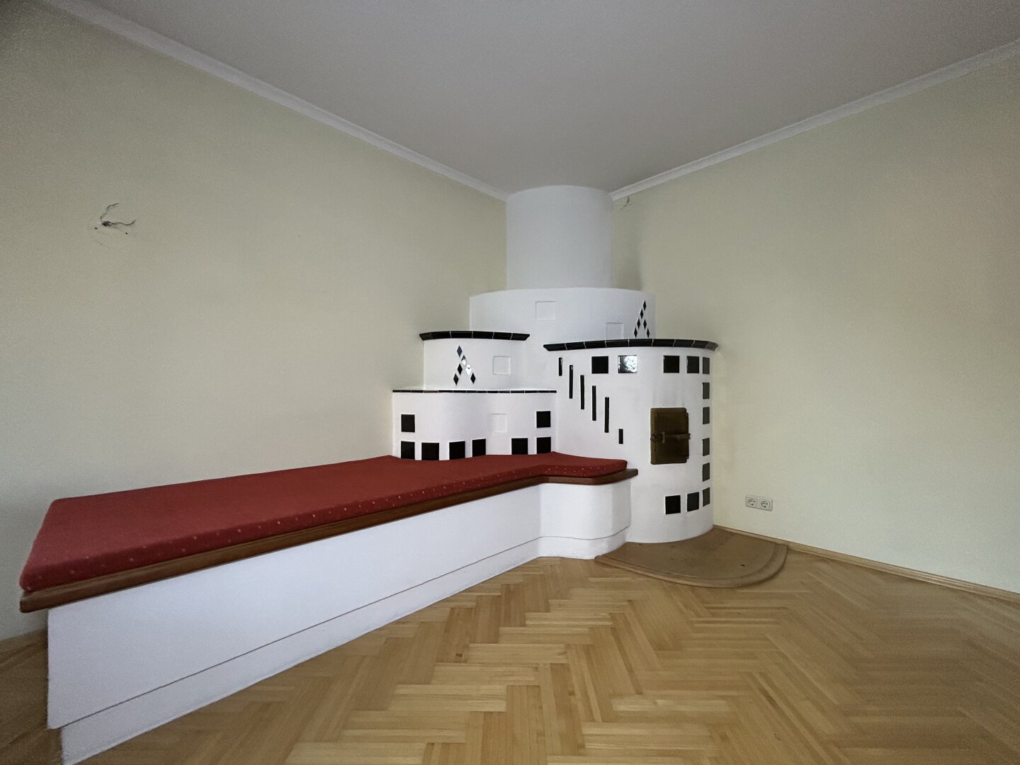 +++Charmante Eigentumswohnung mit Balkon, Grünblick und Garagenplatz in Neusiedl bei Pernitz+++