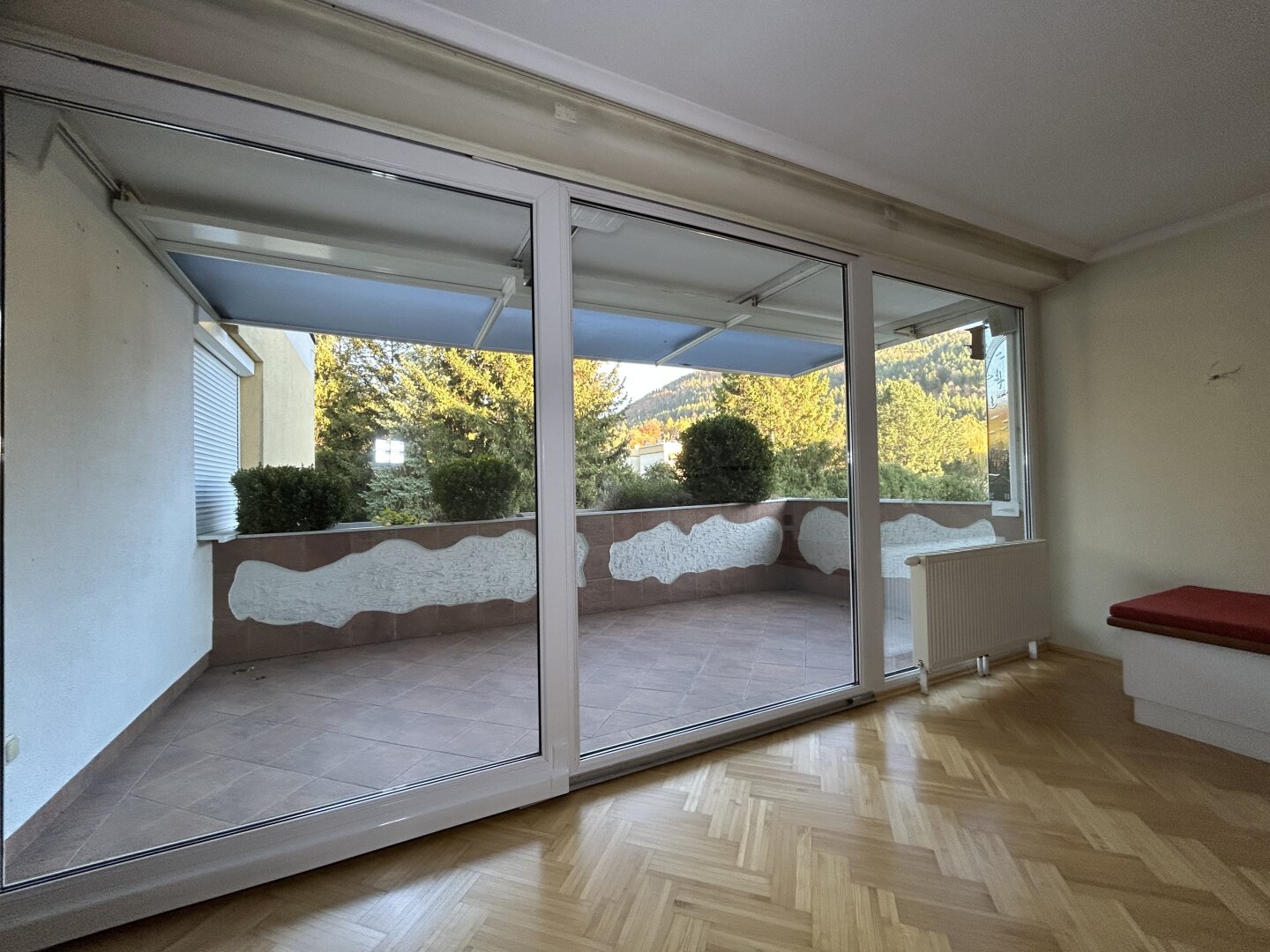 +++Charmante Eigentumswohnung mit Balkon, Grünblick und Garagenplatz in Neusiedl bei Pernitz+++