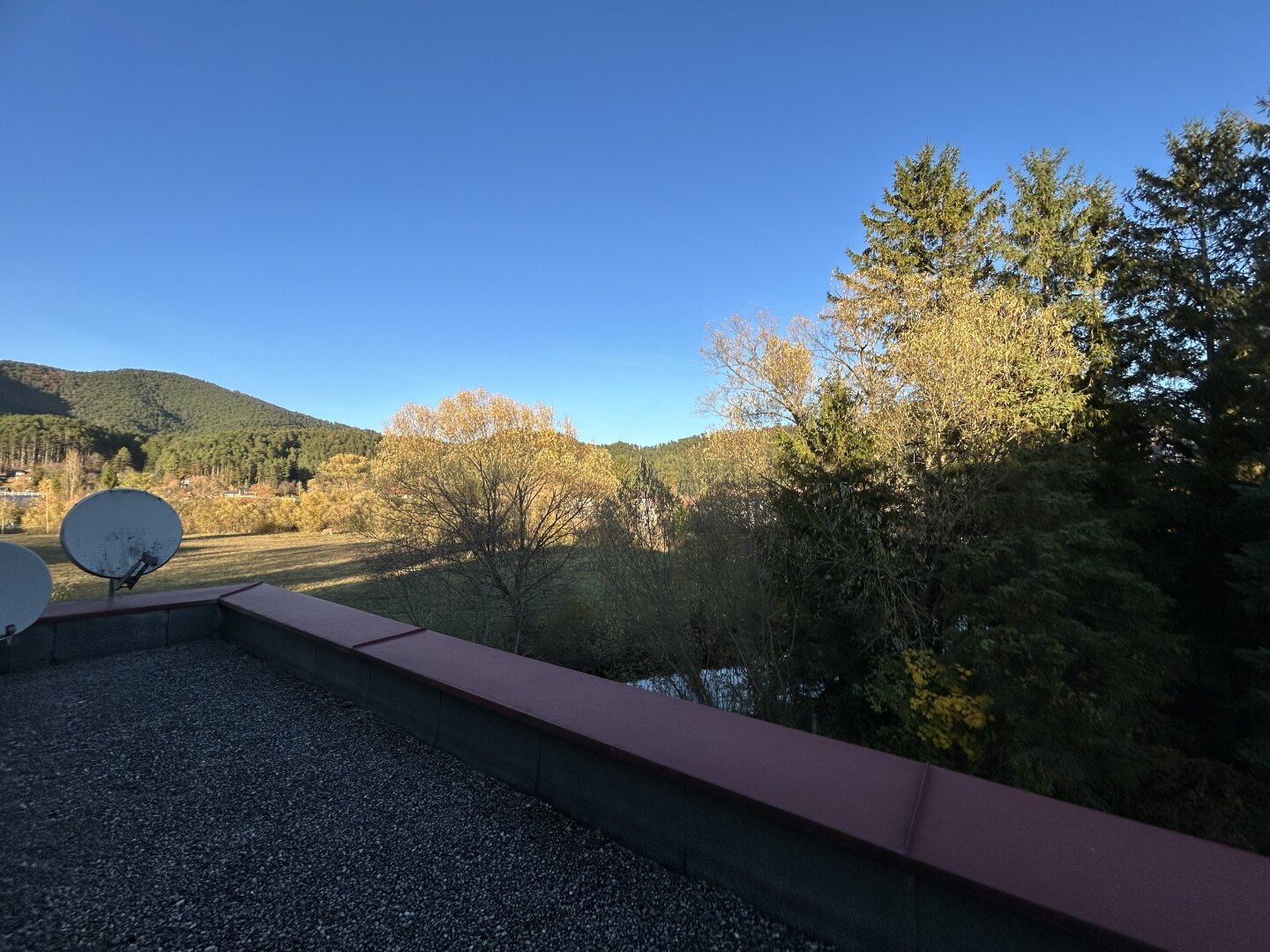 +++Charmante Eigentumswohnung mit Balkon, Grünblick und Garagenplatz in Neusiedl bei Pernitz+++