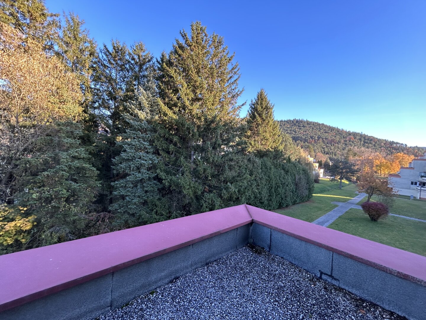 +++Charmante Eigentumswohnung mit Balkon, Grünblick und Garagenplatz in Neusiedl bei Pernitz+++