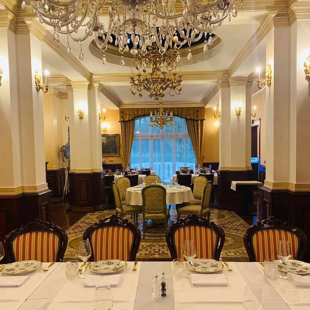 +++ Exklusive Villa im Herzen von Szombathely – Ruheoase auf rund 5300 m² +++