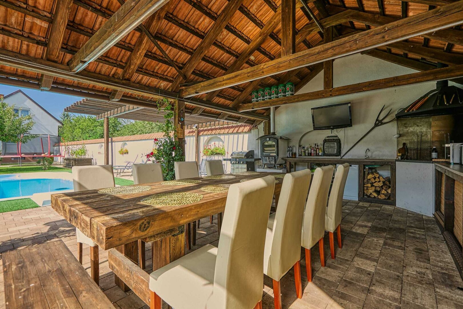 +++ Modernes Einfamilienhaus in Fertőszéplak – Wellness, Wein & Wohnkultur auf höchstem Niveau +++