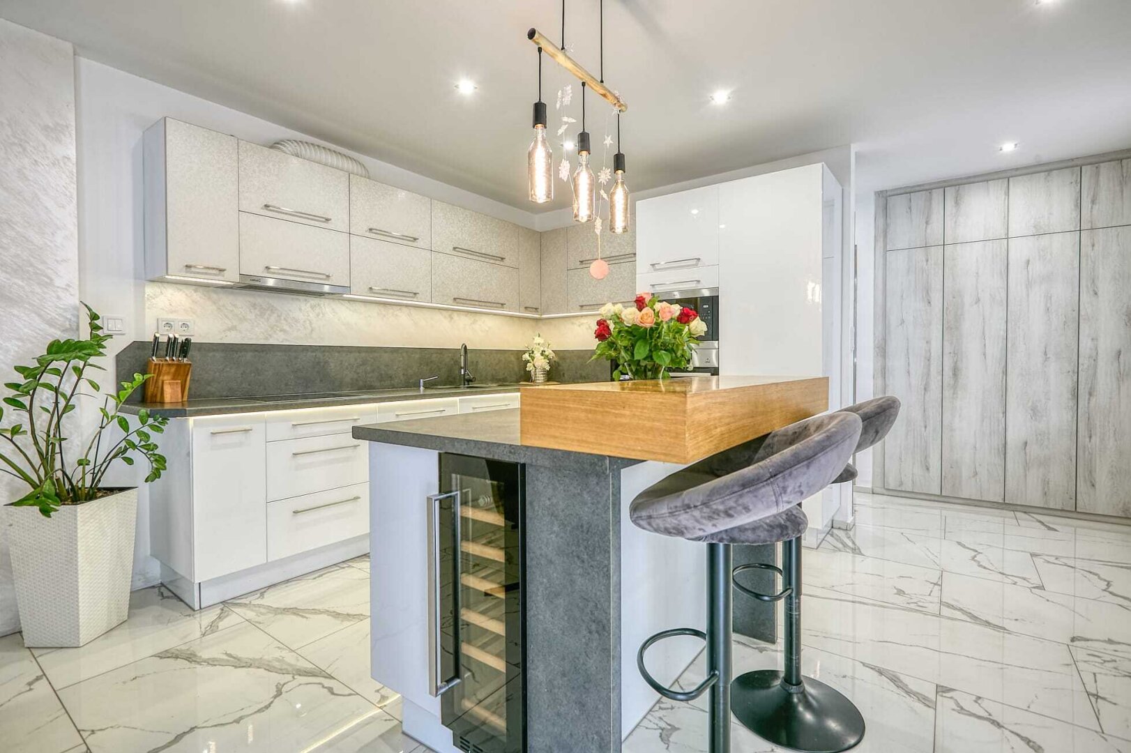 +++ Modernes Einfamilienhaus in Fertőszéplak – Wellness, Wein & Wohnkultur auf höchstem Niveau +++