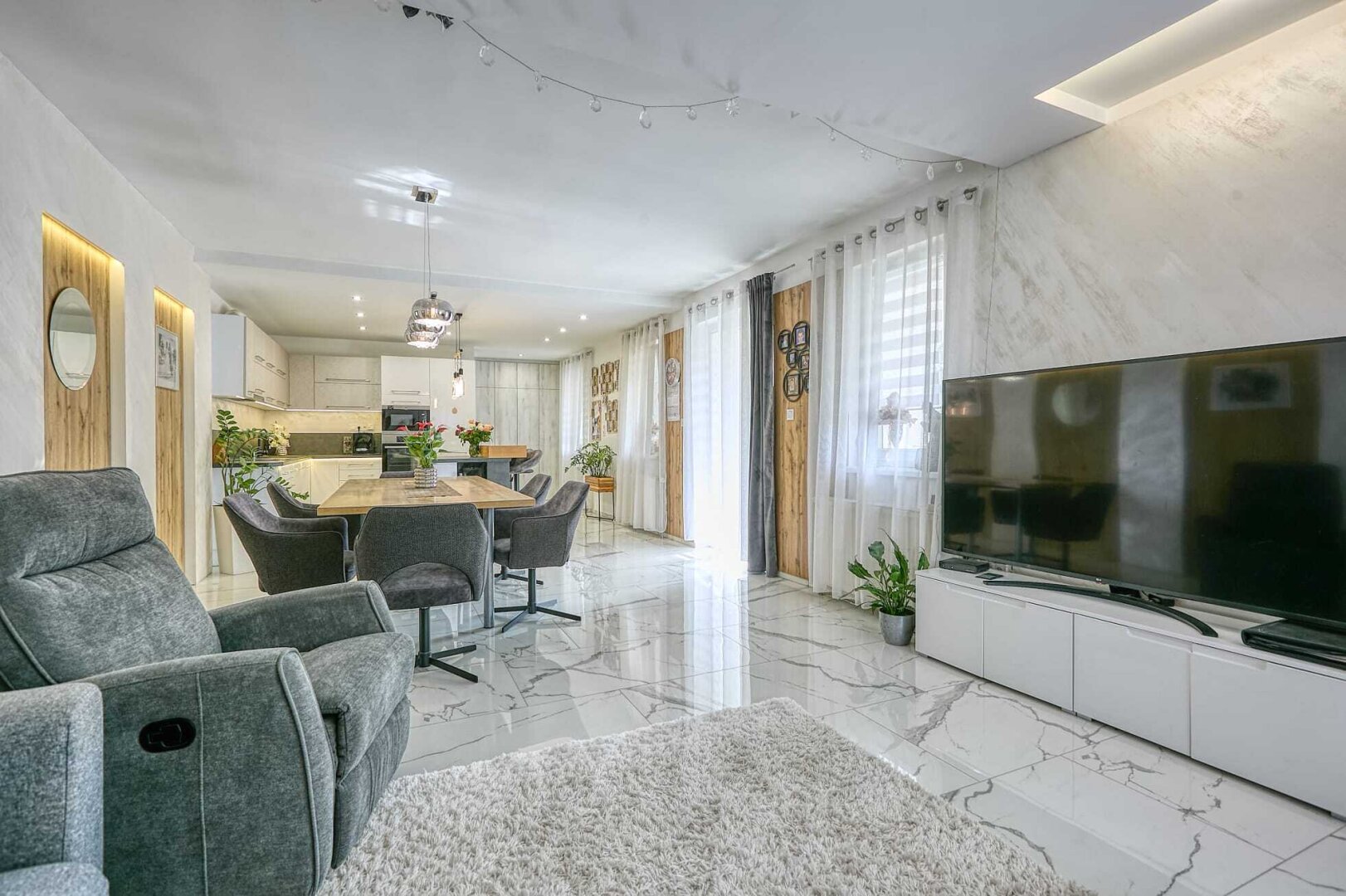 +++ Modernes Einfamilienhaus in Fertőszéplak – Wellness, Wein & Wohnkultur auf höchstem Niveau +++