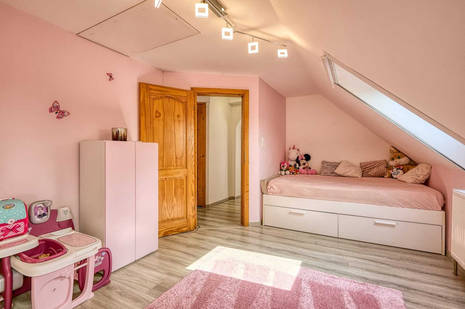 +++ Modernes Einfamilienhaus in Fertőszéplak – Wellness, Wein & Wohnkultur auf höchstem Niveau +++