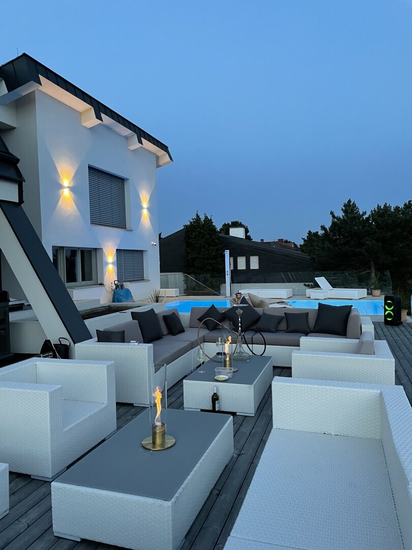 +PHÄNOMENALE Villa mit traumhaftem Panorama, Klima, Pool, Sauna, Designermöbel, direkt in Oberpullendorf zu kaufen!