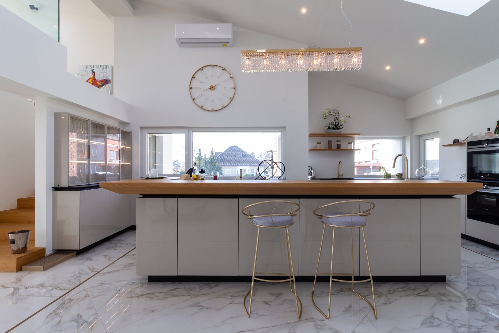 +PHÄNOMENALE Villa mit traumhaftem Panorama, Klima, Pool, Sauna, Designermöbel, direkt in Oberpullendorf zu kaufen!