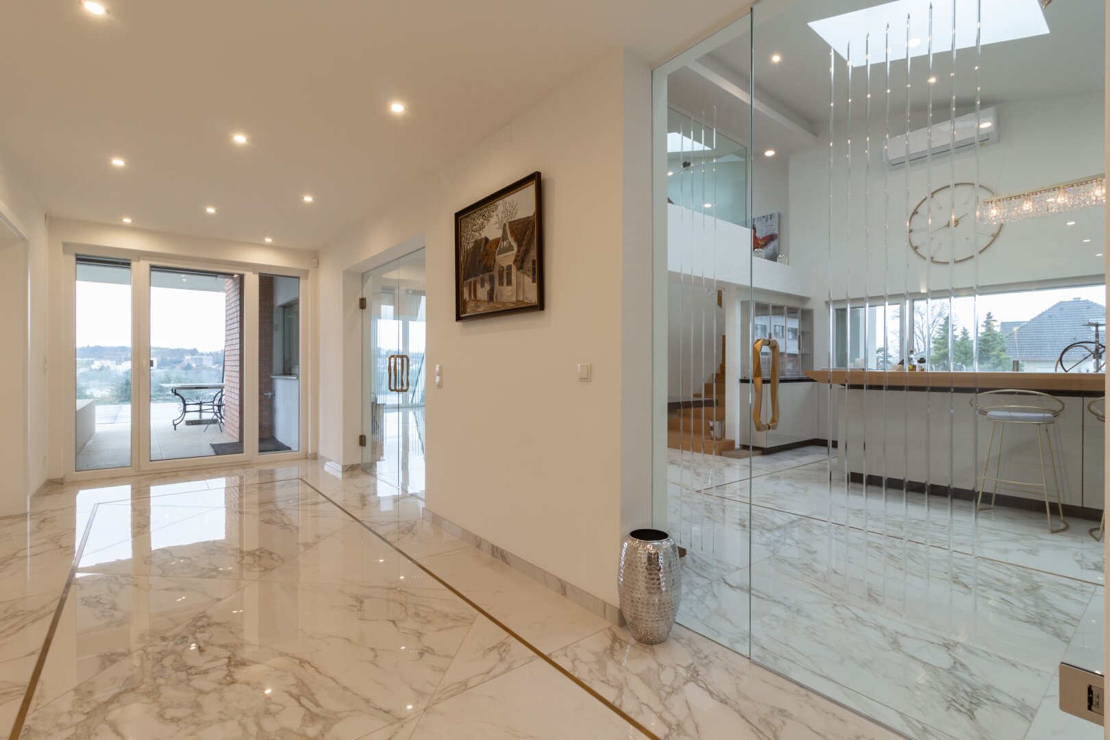 +PHÄNOMENALE Villa mit traumhaftem Panorama, Klima, Pool, Sauna, Designermöbel, direkt in Oberpullendorf zu kaufen!