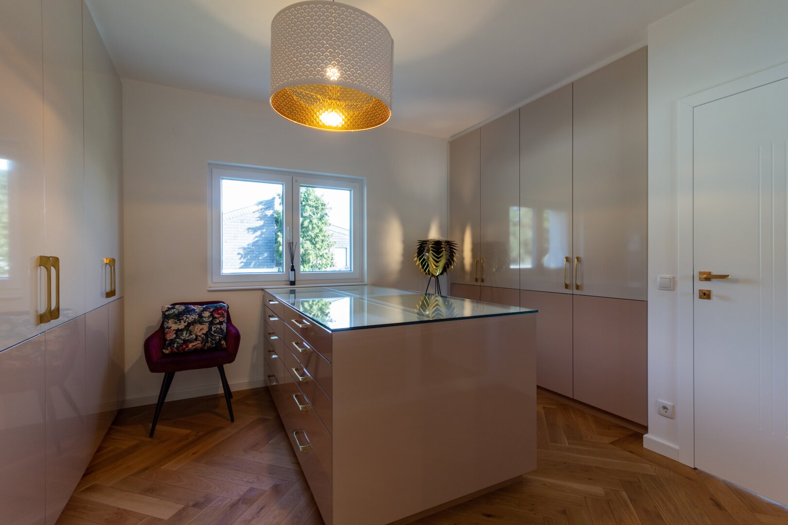 +PHÄNOMENALE Villa mit traumhaftem Panorama, Klima, Pool, Sauna, Designermöbel, direkt in Oberpullendorf zu kaufen!