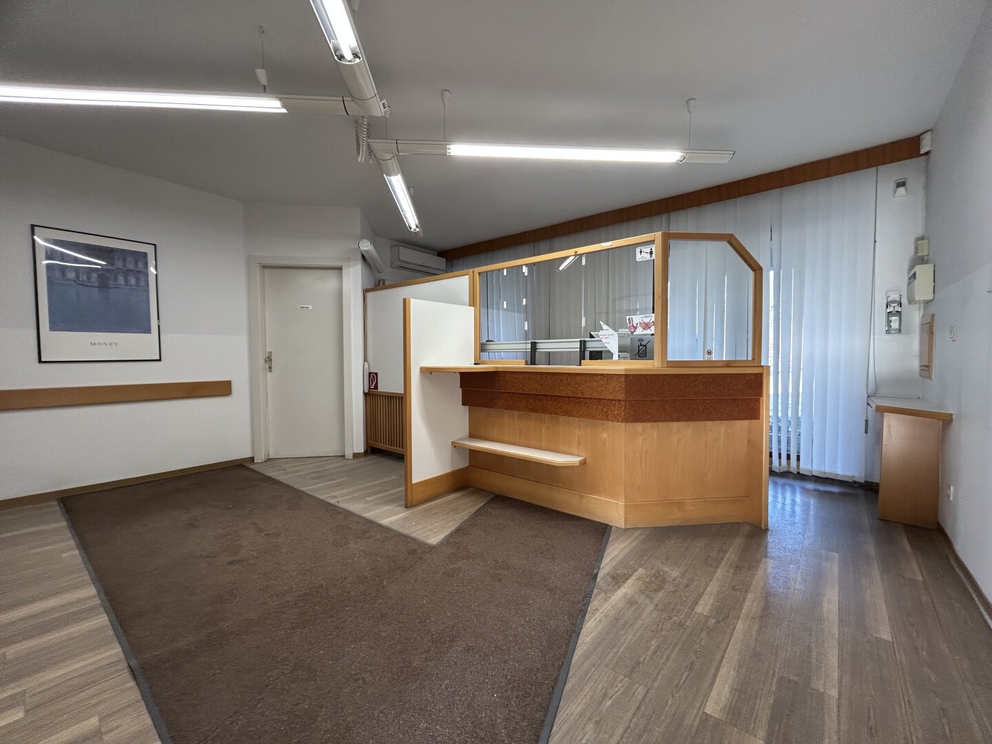 +Arztpraxis oder Büro in zentraler Lage von Oberpullendorf zu vermieten!+