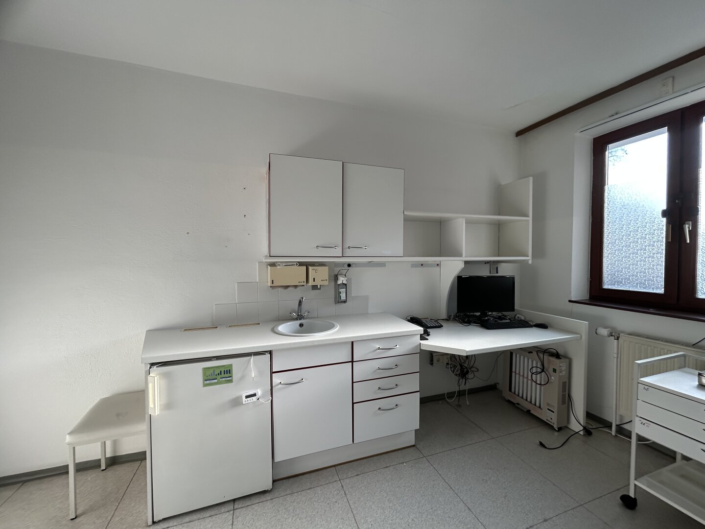 +Arztpraxis oder Büro in zentraler Lage von Oberpullendorf zu vermieten!+