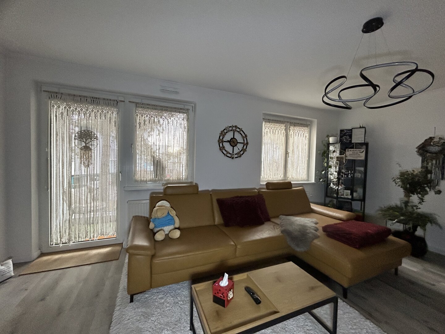 Sanierte Genossenschaftswohnung, in sehr guter Lage, in Oberpullendorf zu übernehmen! Parkplatz, Loggia, & neuer Küche!