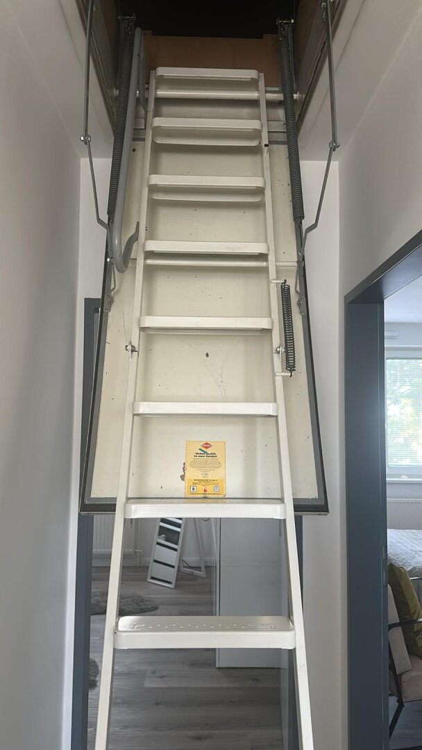 Sanierte Genossenschaftswohnung, in sehr guter Lage, in Oberpullendorf zu übernehmen! Parkplatz, Loggia, & neuer Küche!