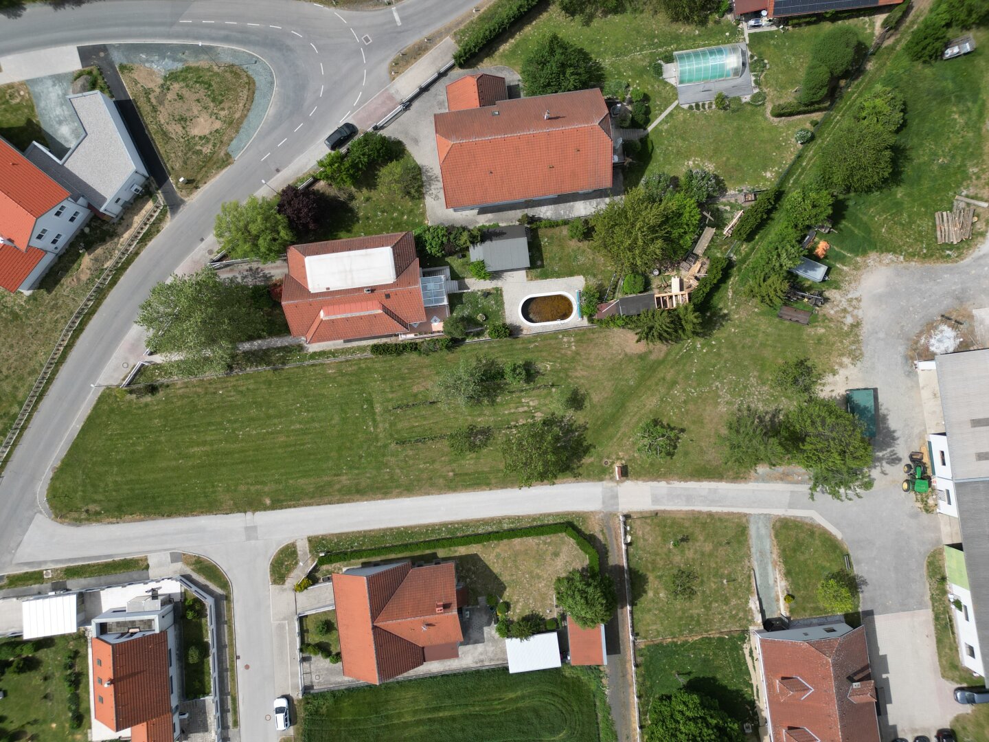+++ Ebenes Baugrundstück in unverbauberer Südlage am Ortsrand von Stoob +++