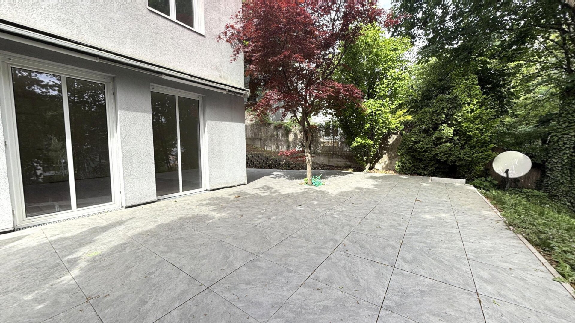 ++ Gartenidylle in Neustift am Walde ++ Moderne 3-Zimmer-Wohnung mit Terrasse & Garagenplatz in absoluter Ruhelage