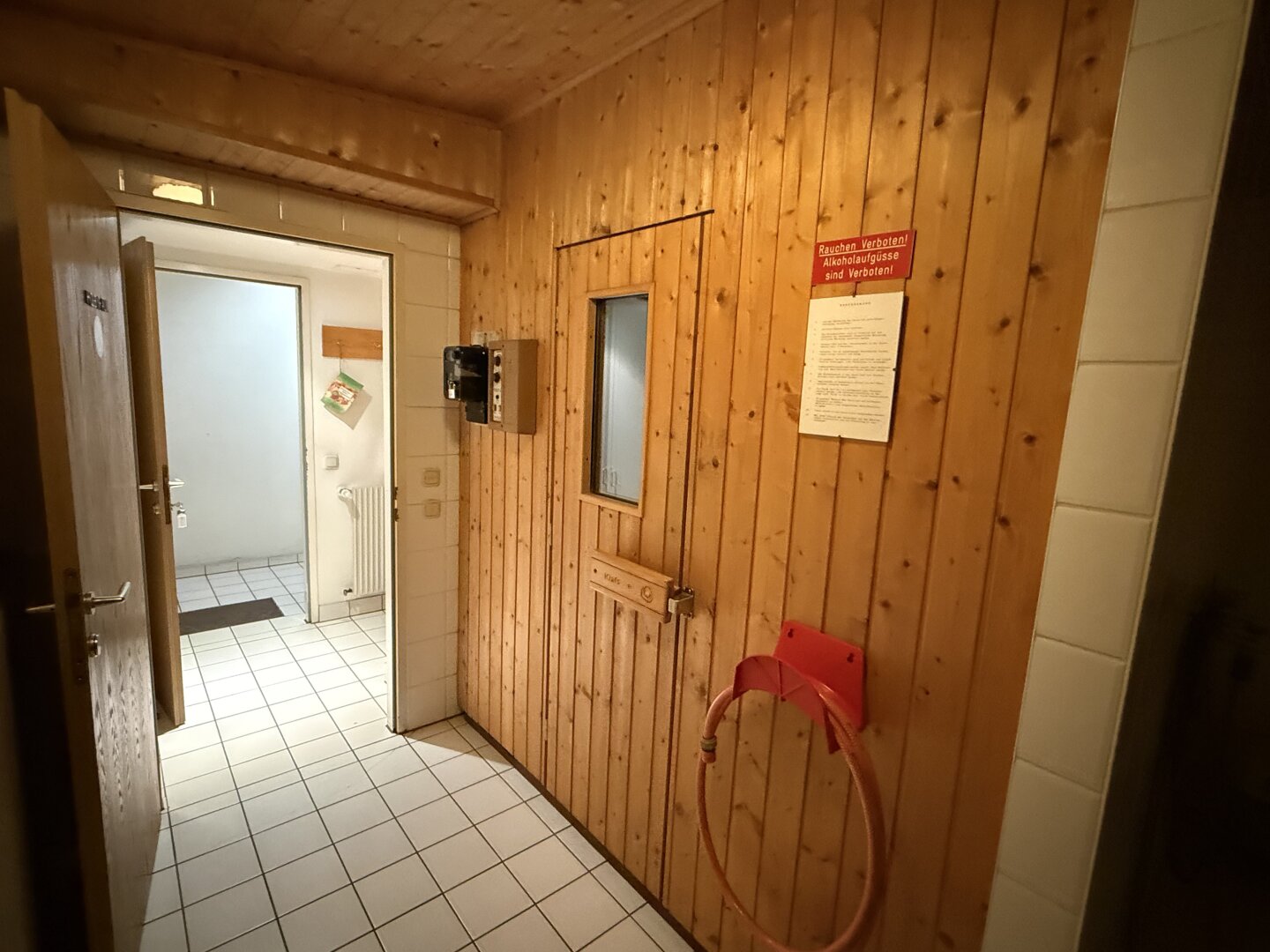 ++ Gartenidylle in Neustift am Walde ++ Moderne 3-Zimmer-Wohnung mit Terrasse & Garagenplatz in absoluter Ruhelage