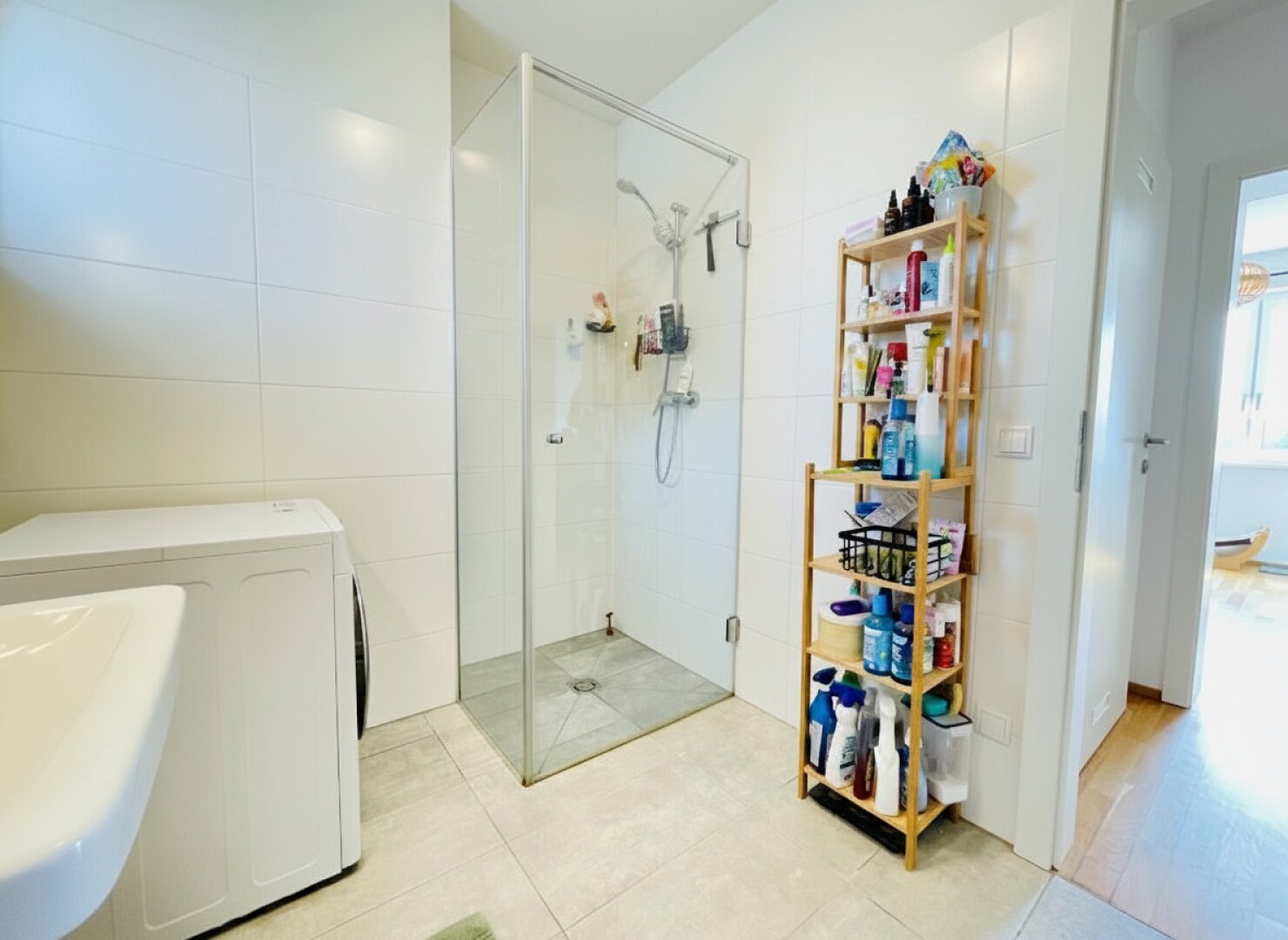 Bad mit WC & Dusche
