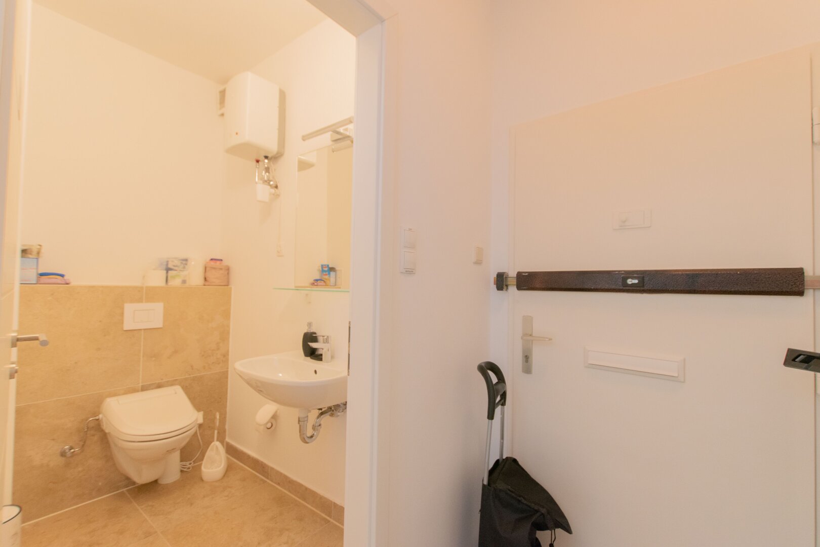 Provisionsfrei: Geschäftslokal in günstiger Lage direkt vom Eigentümer