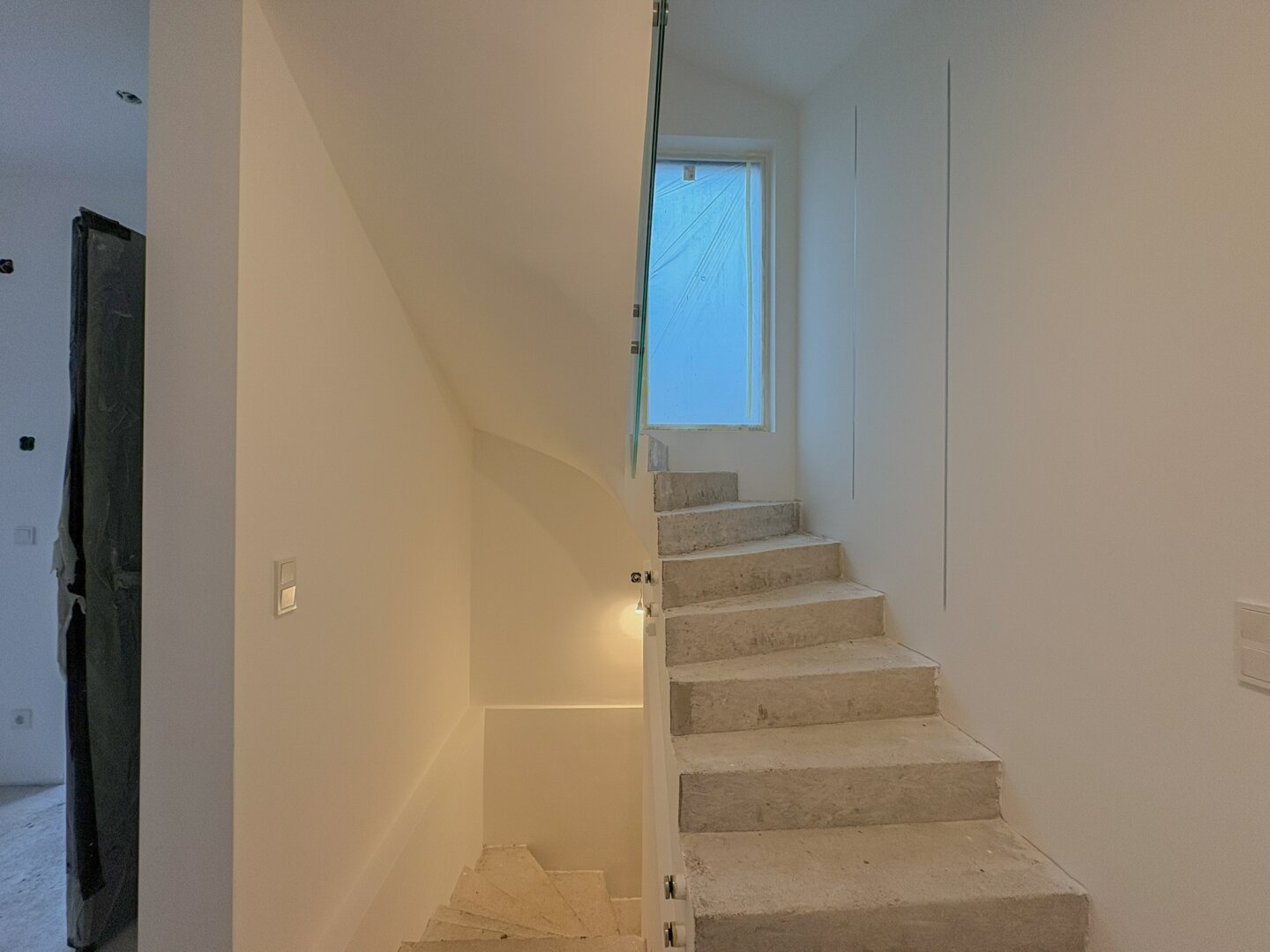 SPEZIALANGEBOT: SCHLÜSSELFERTIG –> Böden, Fliesen & Türen nach Kundenwunsch