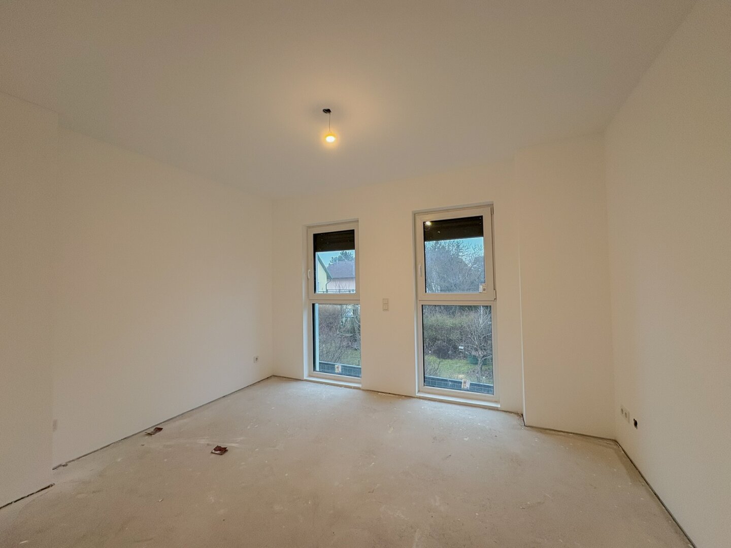 SPEZIALANGEBOT: SCHLÜSSELFERTIG –> Böden, Fliesen & Türen nach Kundenwunsch