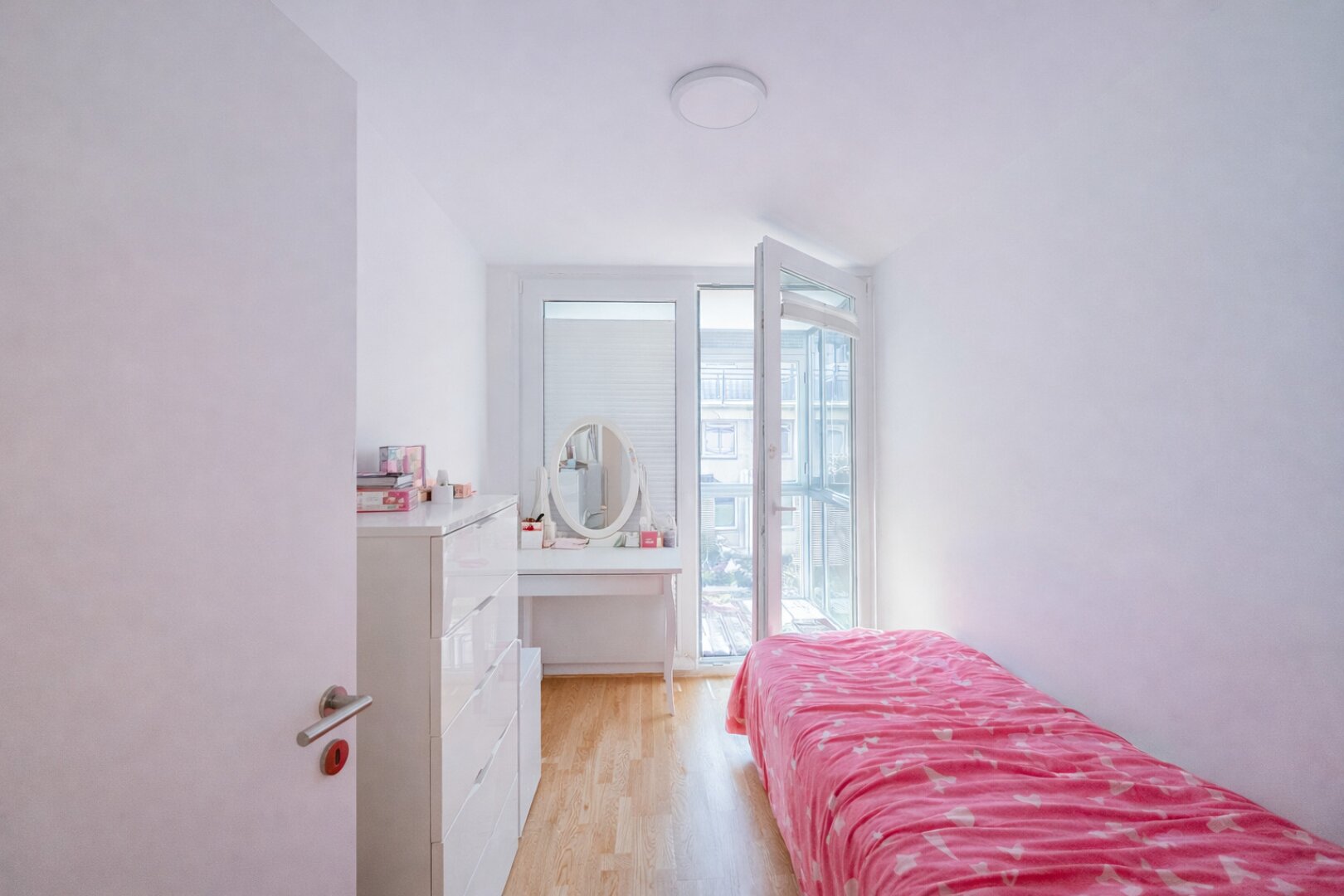 Großzügige 5-Zimmer-Maisonette mit Garten, Terrasse & Tiefgarage in 1220 Wien