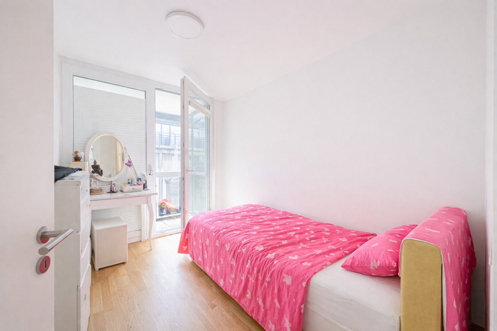 Großzügige 5-Zimmer-Maisonette mit Garten, Terrasse & Tiefgarage in 1220 Wien