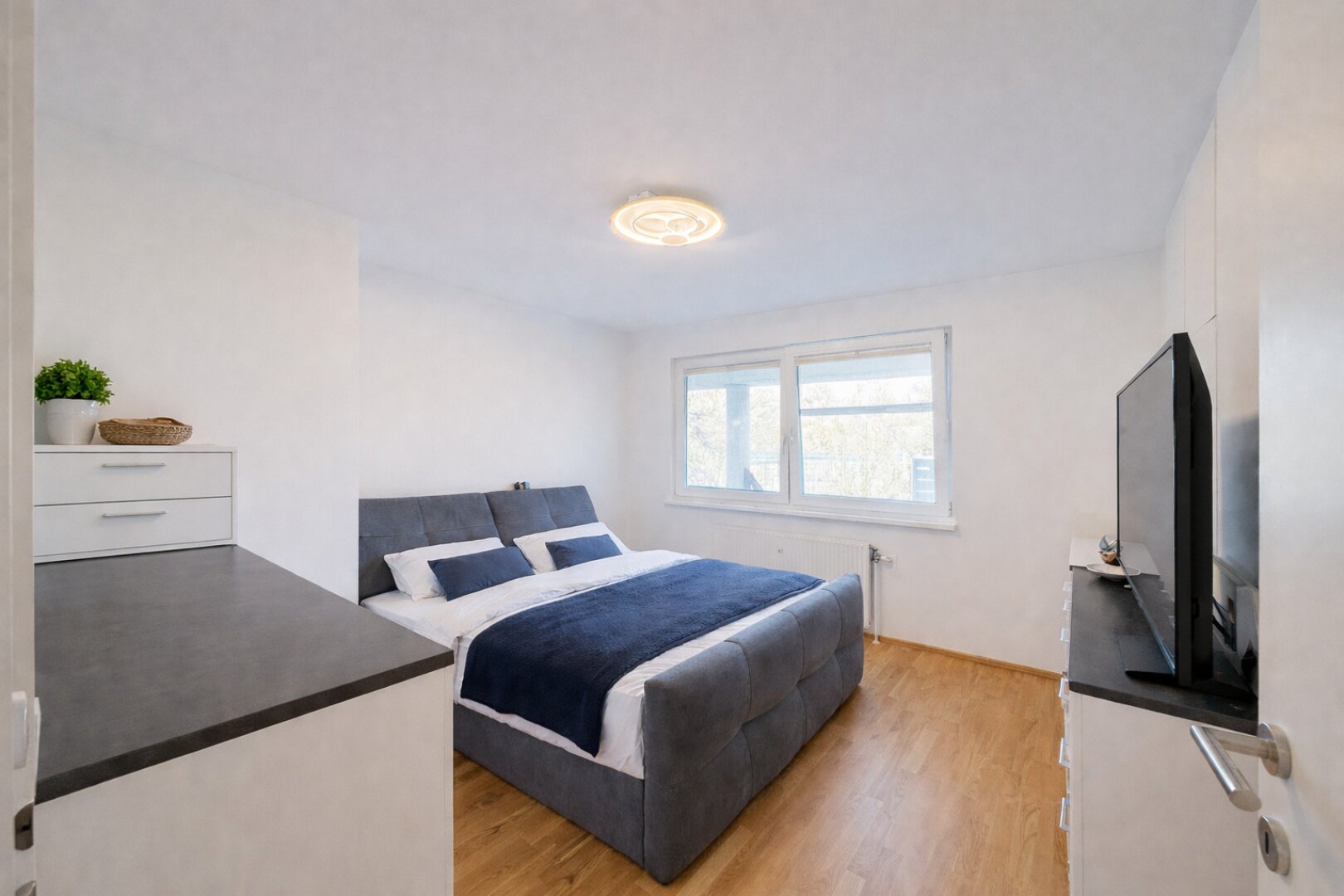 Großzügige 5-Zimmer-Maisonette mit Garten, Terrasse & Tiefgarage in 1220 Wien