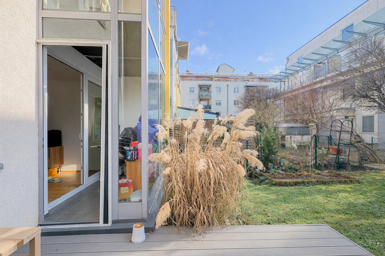 Großzügige 5-Zimmer-Maisonette mit Garten, Terrasse & Tiefgarage in 1220 Wien