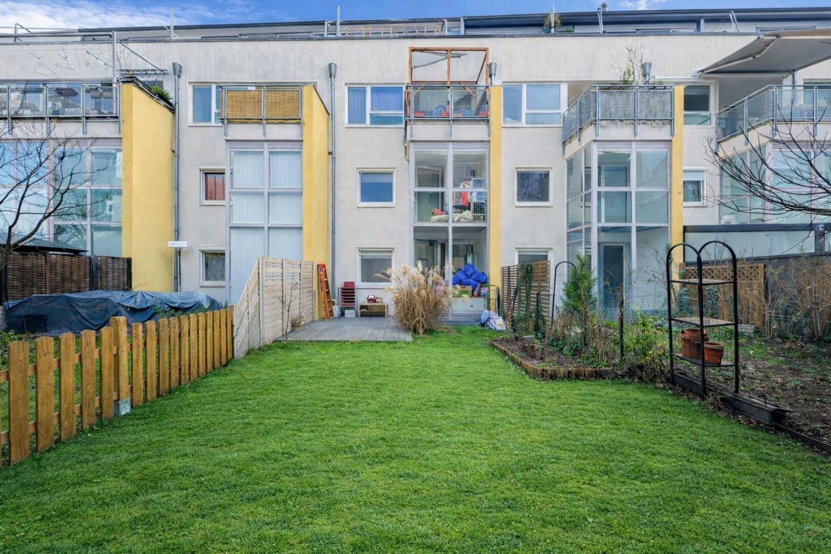 Großzügige 5-Zimmer-Maisonette mit Garten, Terrasse & Tiefgarage in 1220 Wien