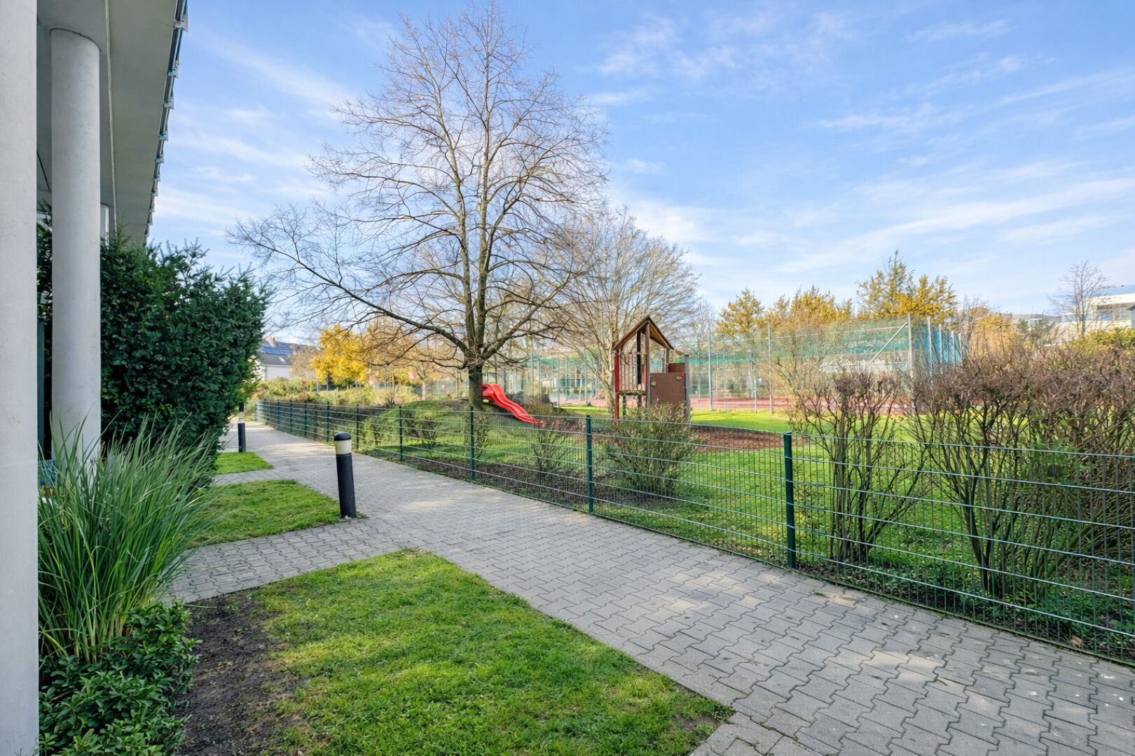 Großzügige 5-Zimmer-Maisonette mit Garten, Terrasse & Tiefgarage in 1220 Wien