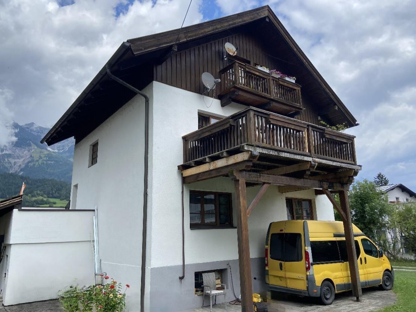 Grundstück mit Bestand für Wohn- und/oder Gewerbenutzung