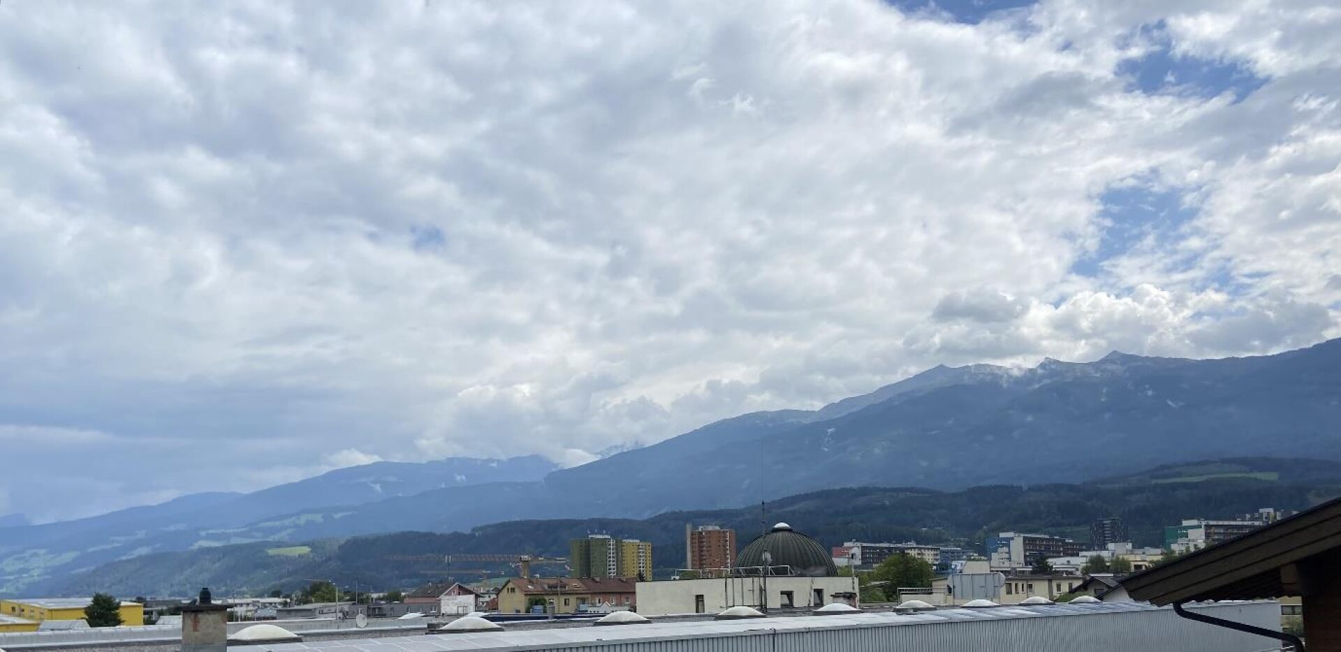 Grundstück mit Bestand für Wohn- und/oder Gewerbenutzung