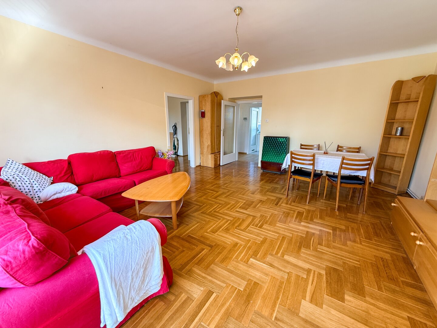 Helle 3-Zi-Wohnung in 1100 Wien, 85m², Lift, Einbauküche, Top Preis!