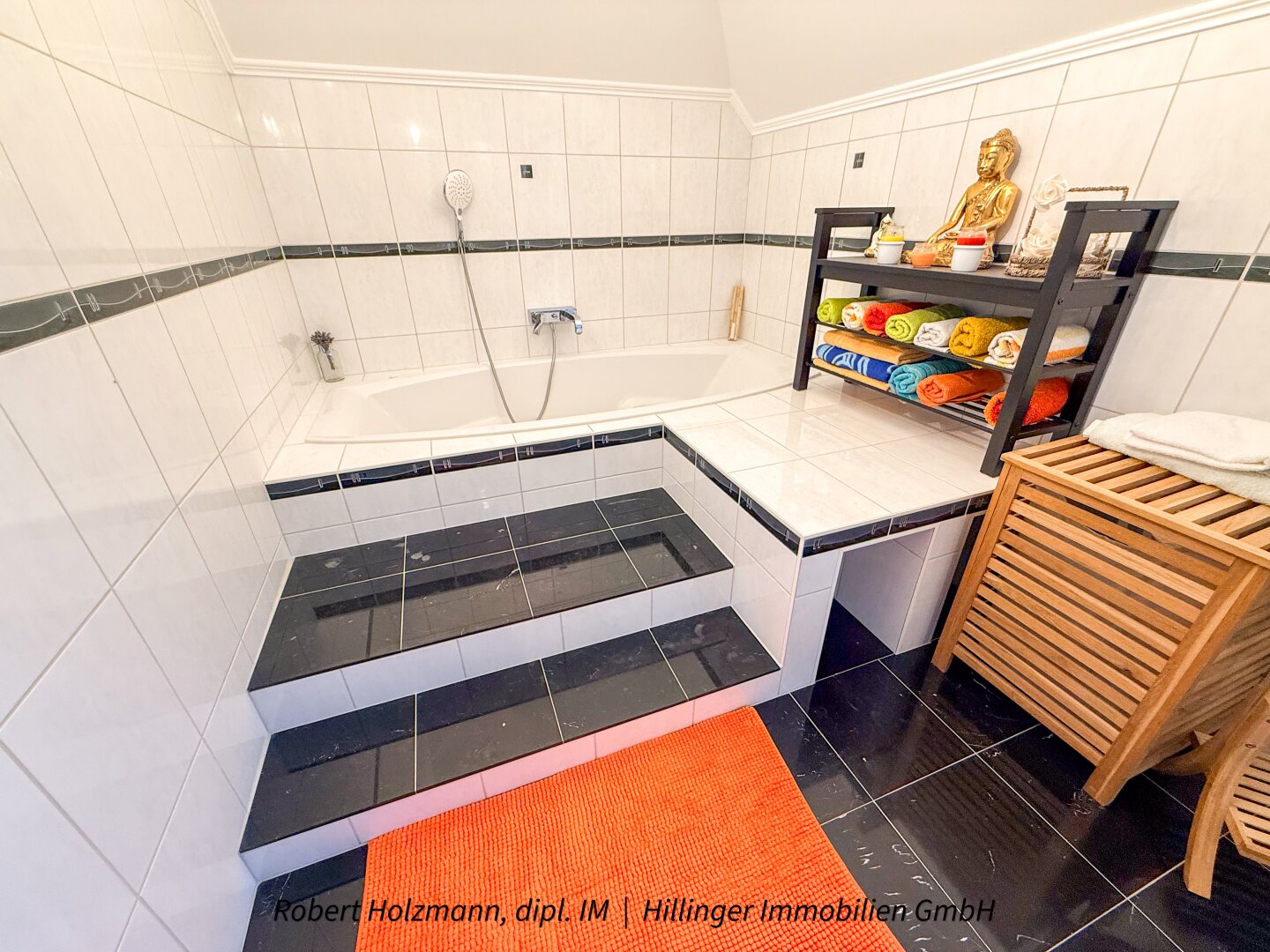 Großzügiges Einfamilienhaus mit Seezugang, Wärmepumpe & PV-Anlage – ideal auch für 2 Wohneinheiten