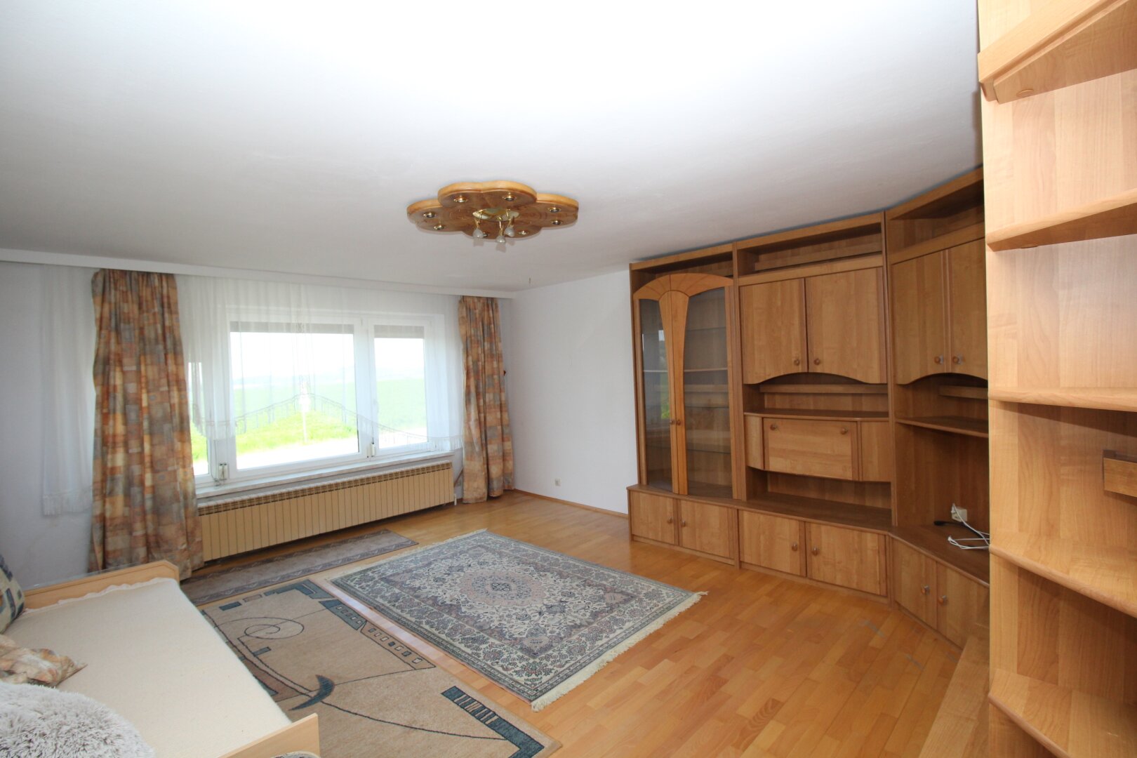 Großes Mehrfamilienhaus mit 226 m² Wohnfläche, 10 Zimmern und Garten in Wartberg/Aist