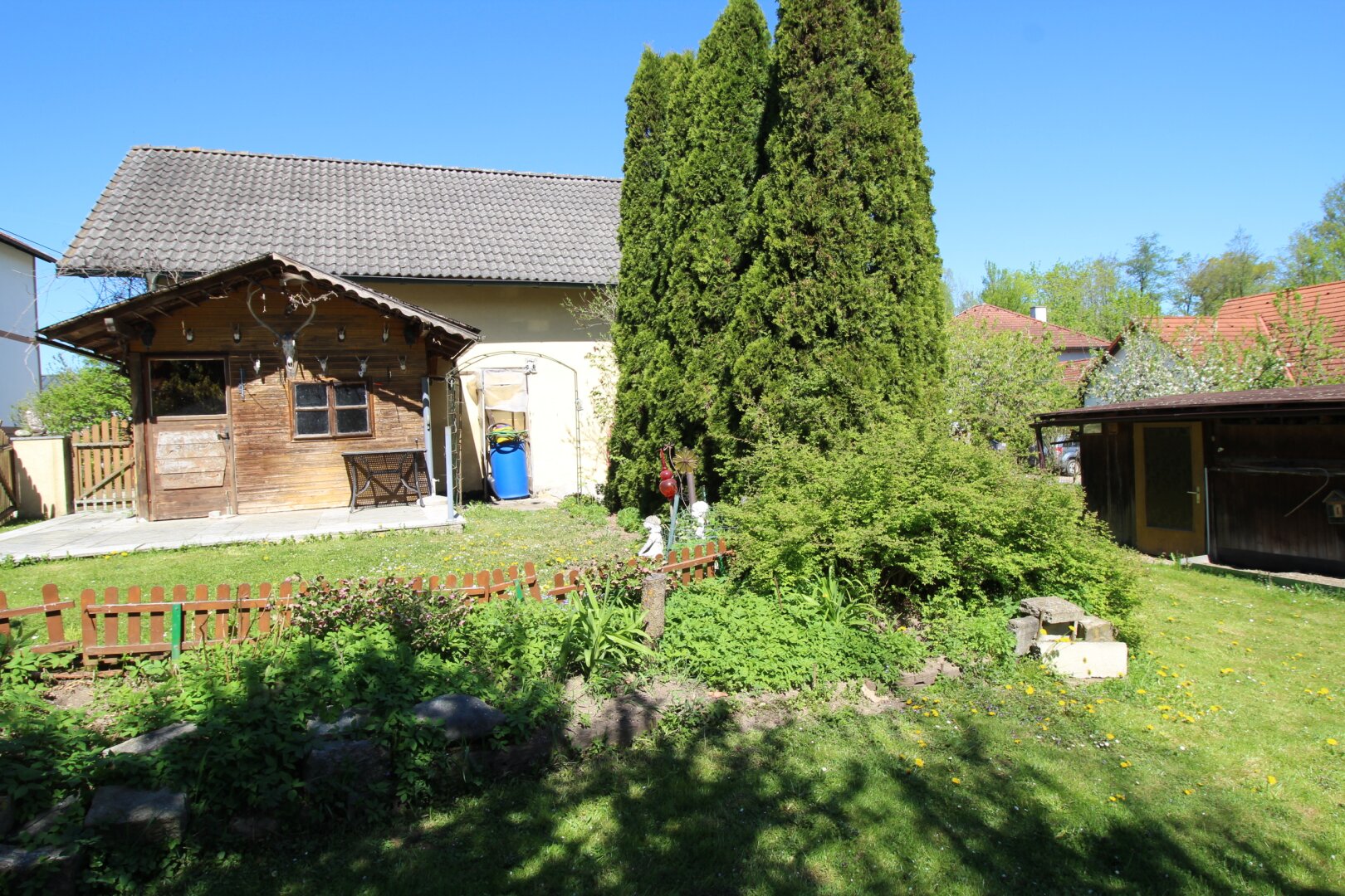 Großes Mehrfamilienhaus mit 226 m² Wohnfläche, 10 Zimmern und Garten in Wartberg/Aist