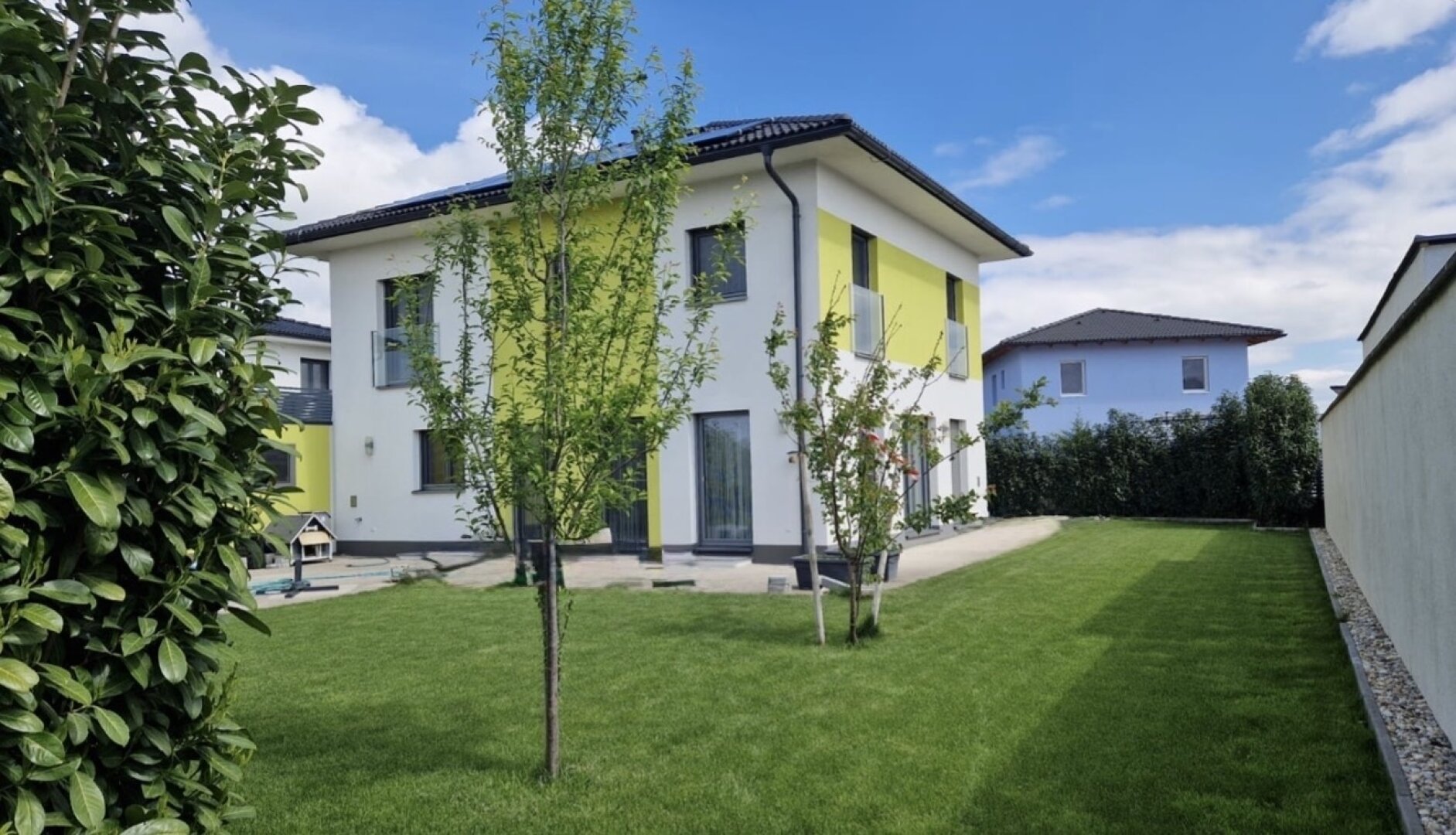 Autark, sicher, spektakulär: Das perfekte Gesamtpaket mit 200 m² Lebensqualität, nachhaltiger Sicherheit & smarter Energie