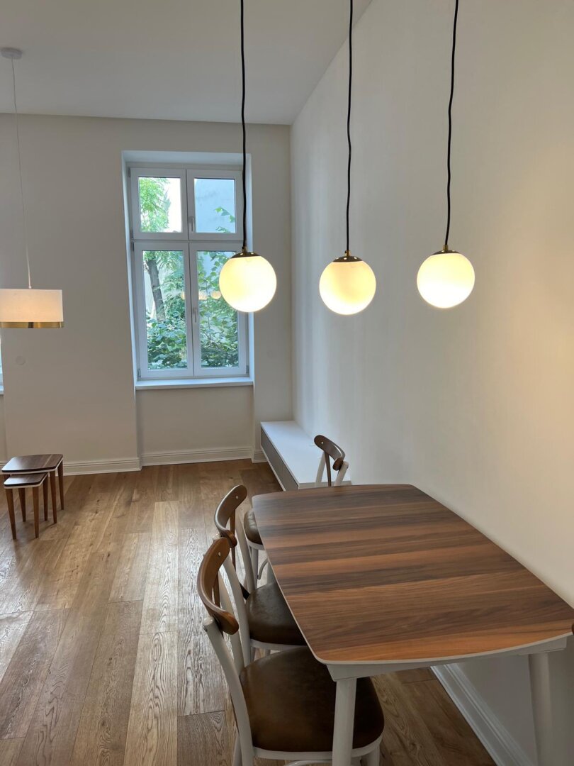 MÖBLIERTE 1,5 ZIMMER MIETWOHNUNG IM 6. BEZIRK