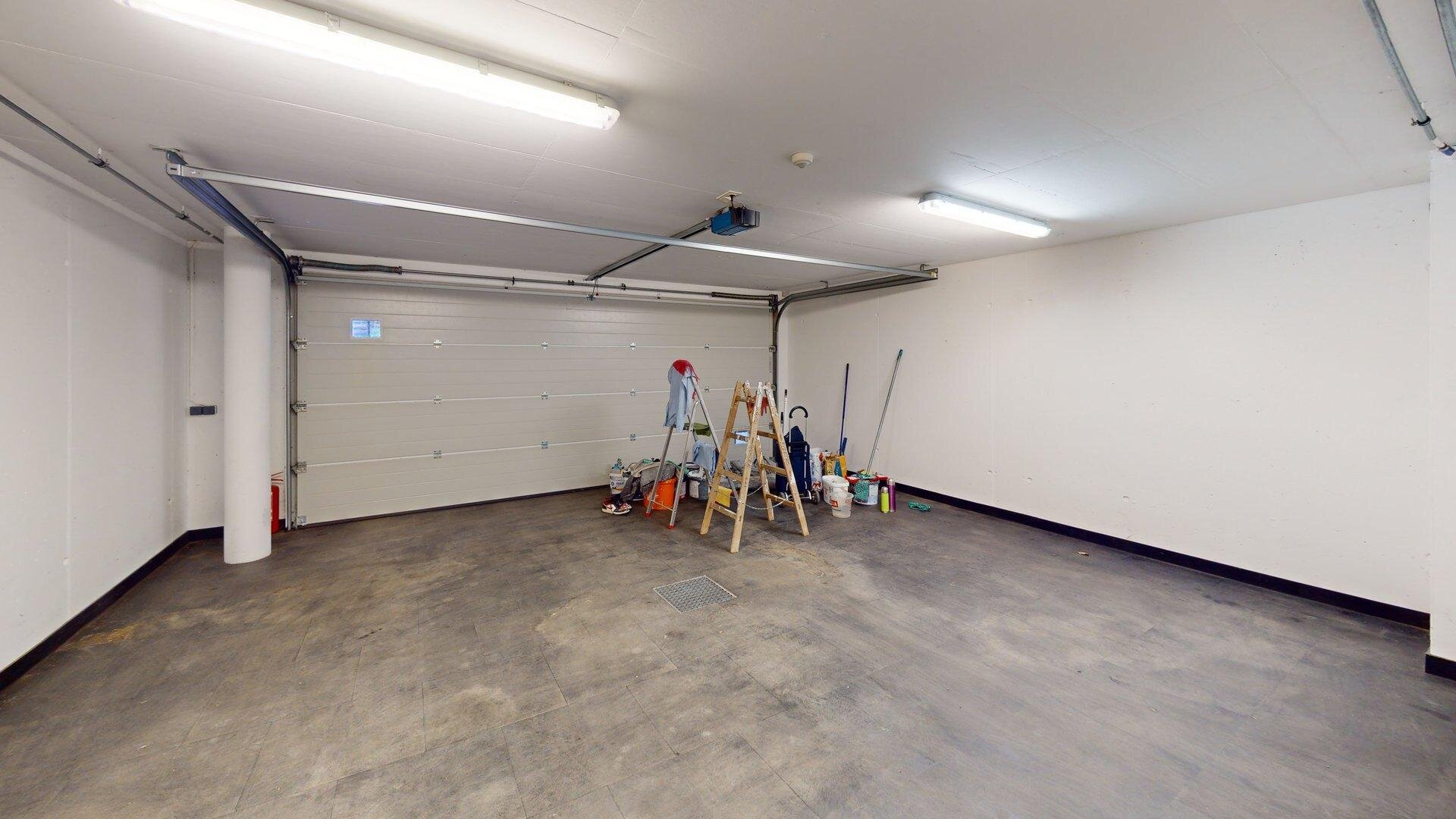 Großzügige Doppelhaushälfte (290m² WNFL) in exklusiver Lage