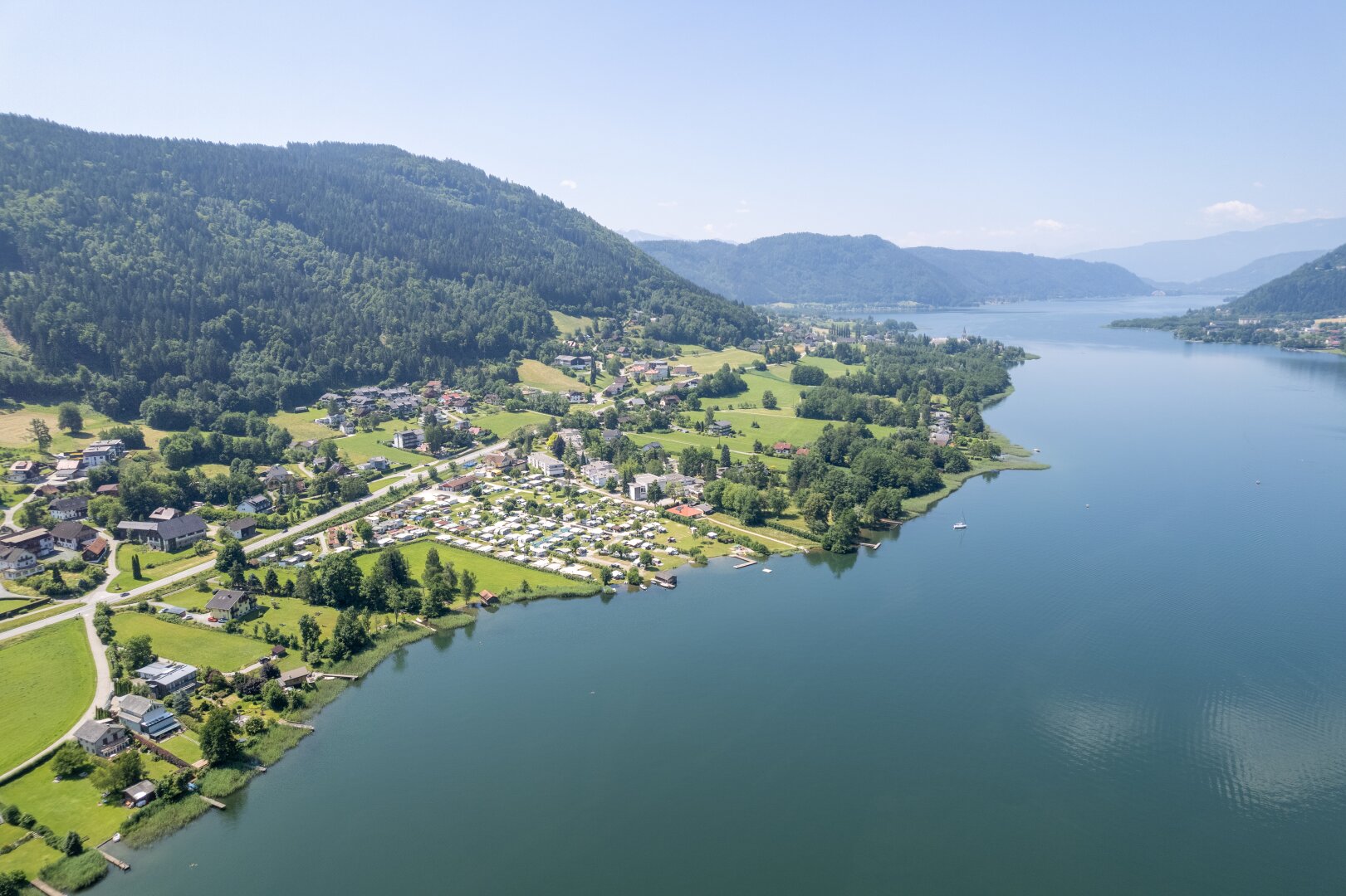 Seezugang am Ossiachersee in Kärnten mit Apartmenthaus!