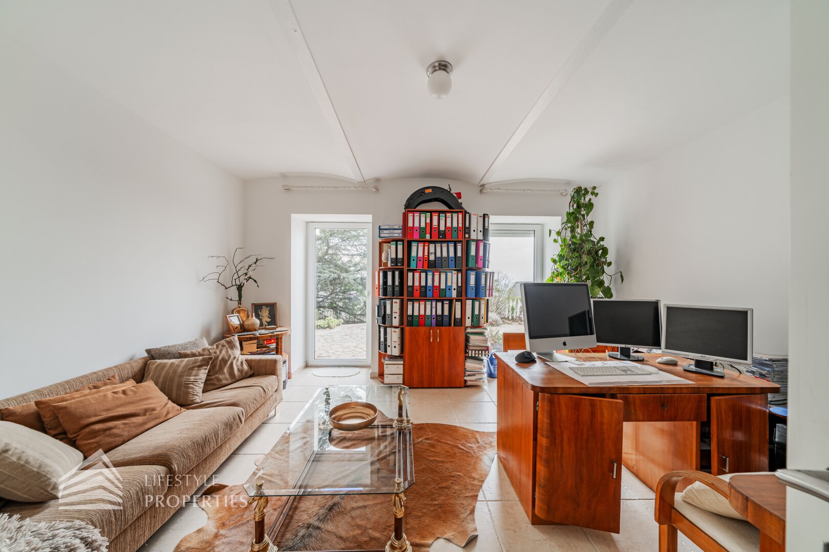 Luxuriöse Parkvilla mit einzigartigem Fernblick am Kahlenberg