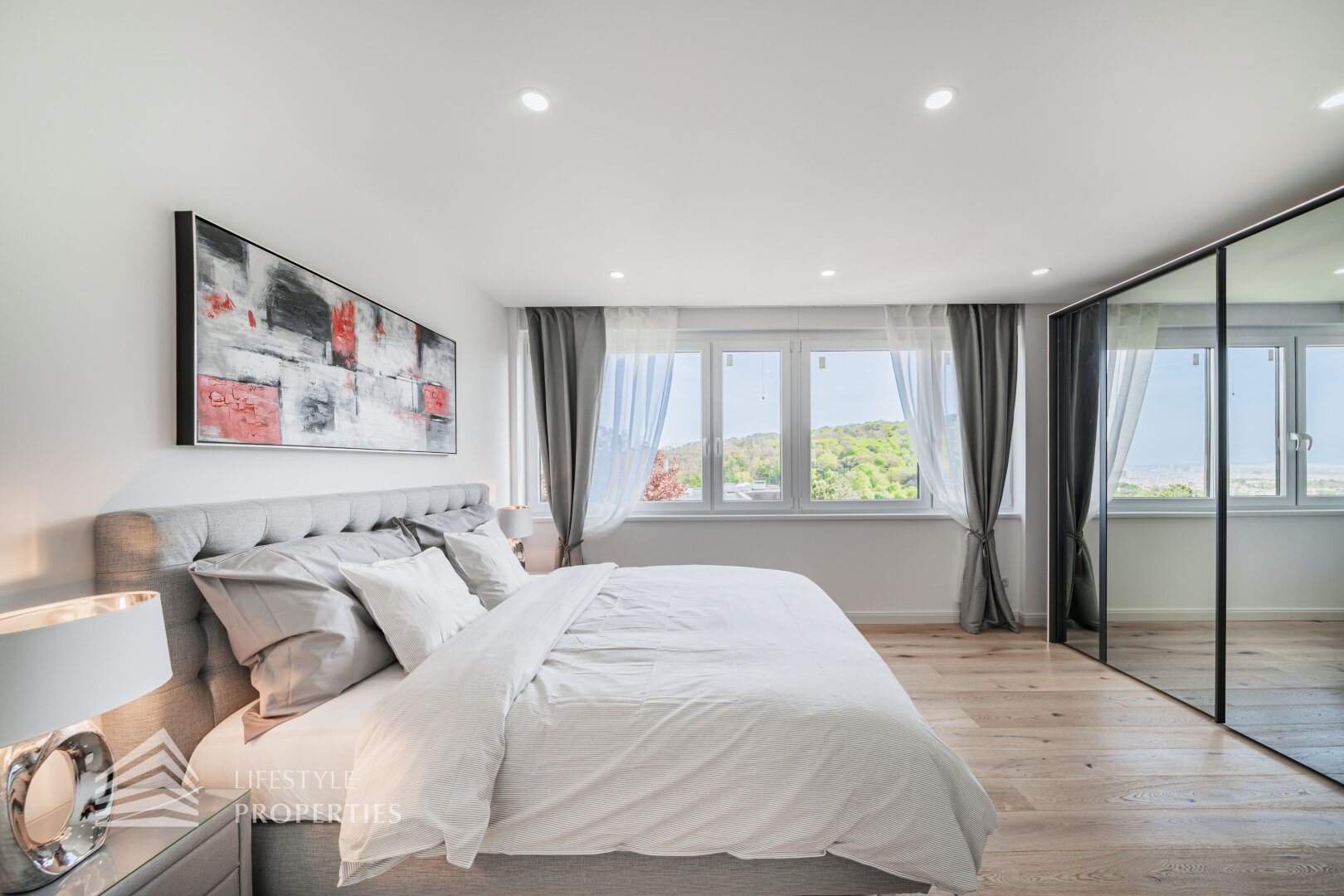Erstbezug! Luxuriöse 4-Zimmer Traumwohnung mit Loggia und Poolzugang, Nähe Pötzleinsdorfer Schlosspark