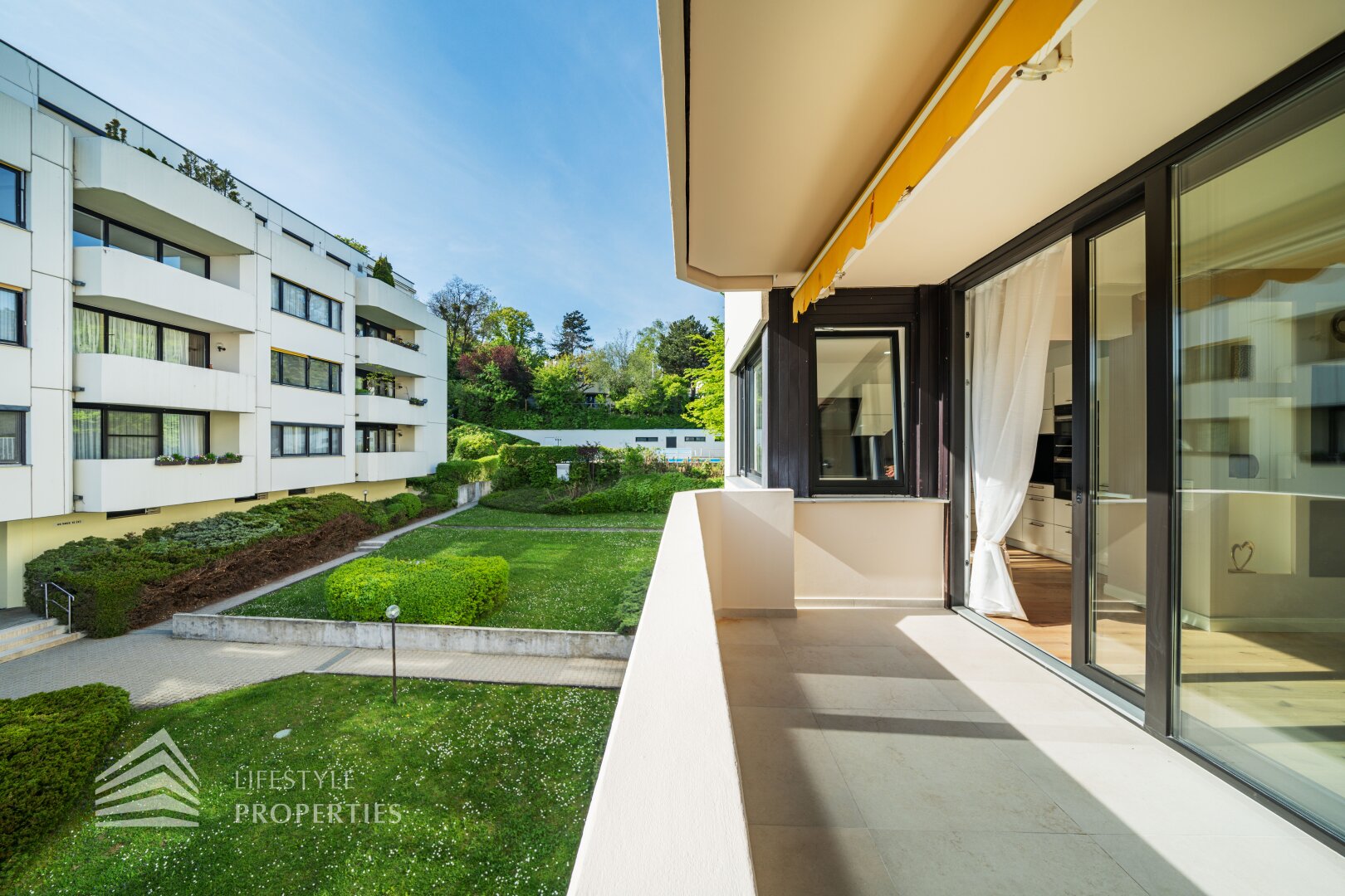Erstbezug! Luxuriöse 4-Zimmer Traumwohnung mit Loggia und Poolzugang, Nähe Pötzleinsdorfer Schlosspark