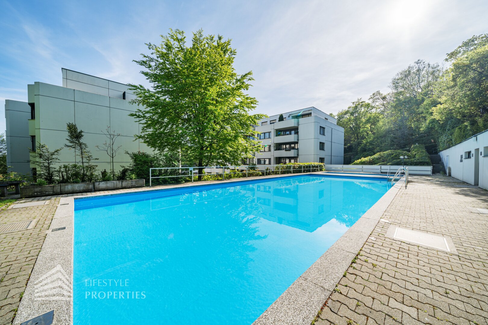 Erstbezug! Luxuriöse 4-Zimmer Traumwohnung mit Loggia und Poolzugang, Nähe Pötzleinsdorfer Schlosspark
