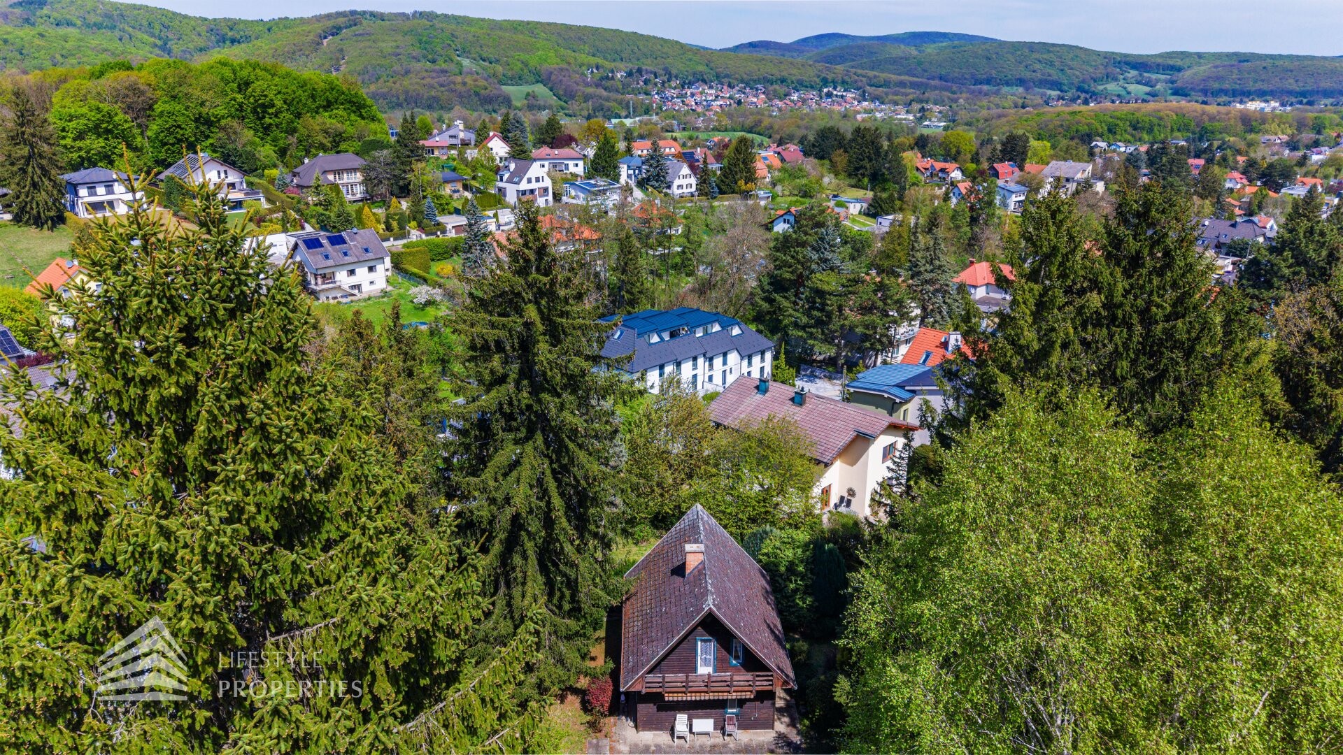 Schönes Baugrundstück in ruhiger Lage, Nähe Golfplatz