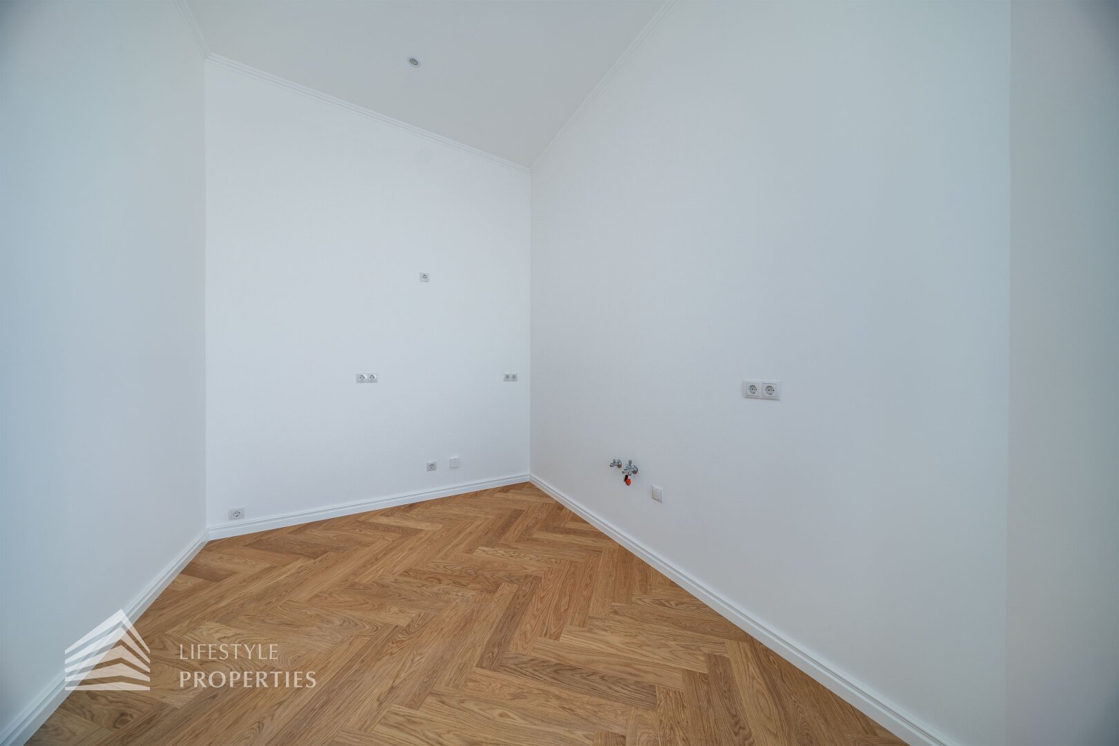 Wunderschöner 4-Zimmer Erstbezug, Nähe Neustiftgasse