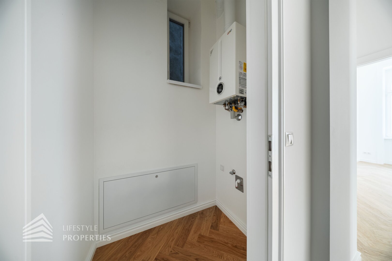 Wunderschöner 4-Zimmer Erstbezug, Nähe Neustiftgasse