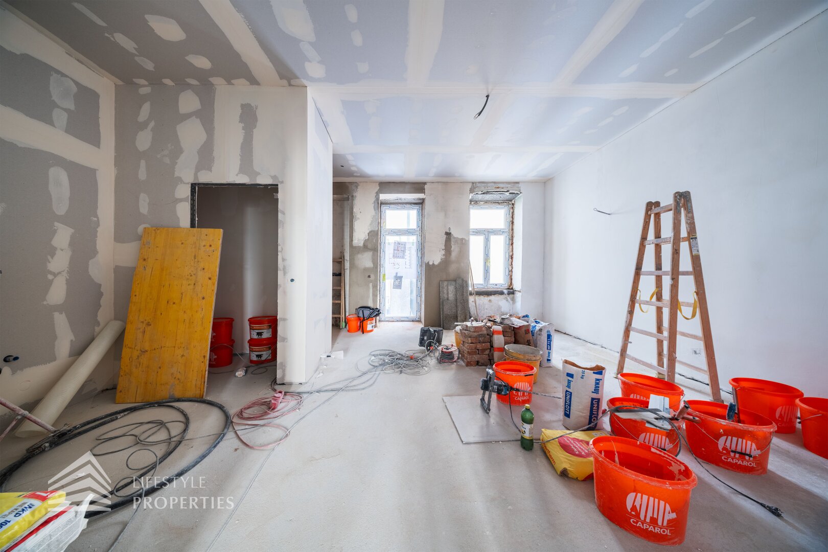 Wunderschöne 4-Zimmer Wohnung mit Balkon, Nähe Drasche-Park