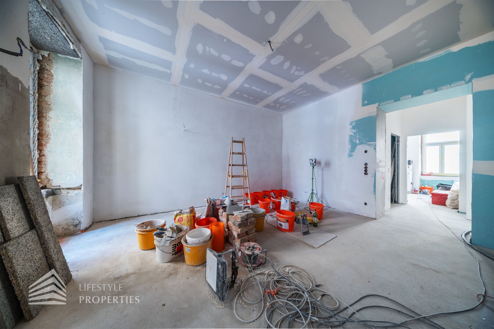 Wunderschöne 4-Zimmer Wohnung mit Balkon, Nähe Drasche-Park